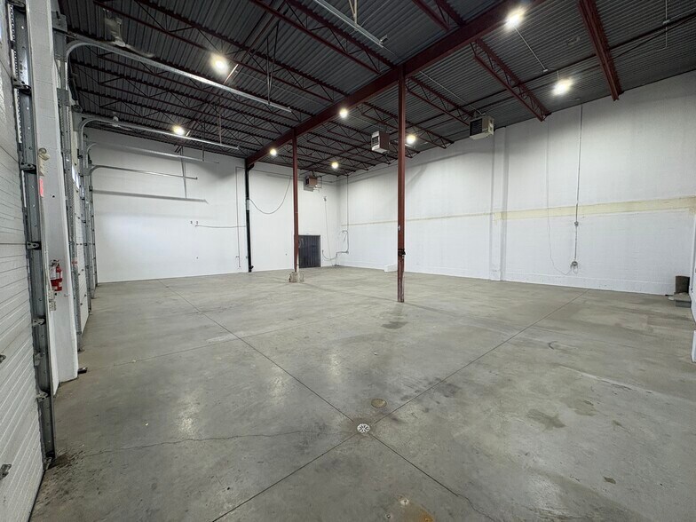 More Photos Of 18303 107 Ave NW, Edmonton Flex For Sale