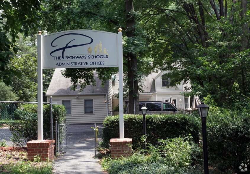 More Photos Of 1106 University Blvd W, Silver Spring Office For Sale