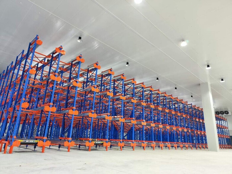 Primary Photo Of 7916 Hall Rd, Houston Distribution For Lease