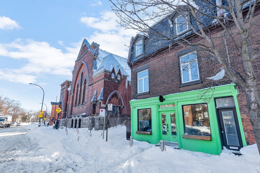 More Photos Of 2057-2069 Rue Wellington, Montréal Storefront Retail Residential For Lease
