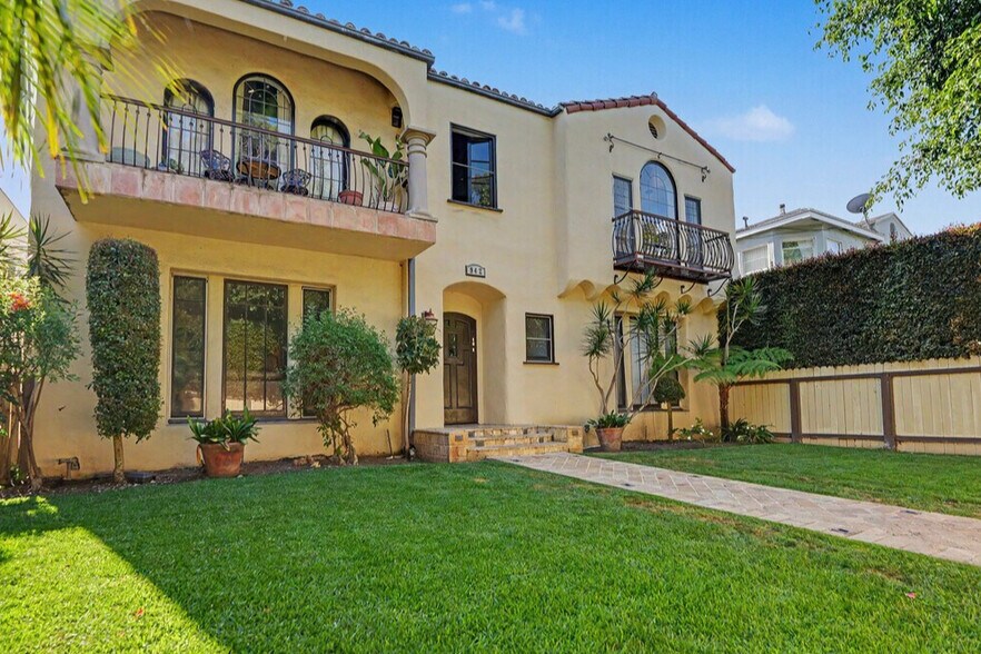 More Photos Of 942 S Mansfield Ave, Los Angeles Apartments For Sale