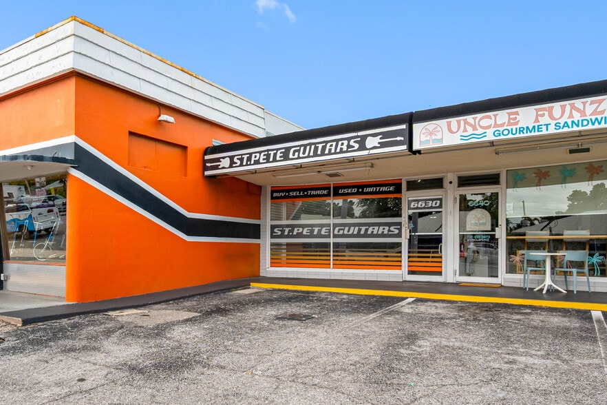 More Photos Of 6630 Gulf Blvd, St Pete Beach Storefront Retail Office For Sale