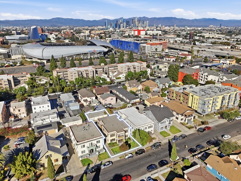 More Photos Of 605 W 41st St, Los Angeles Apartments For Sale