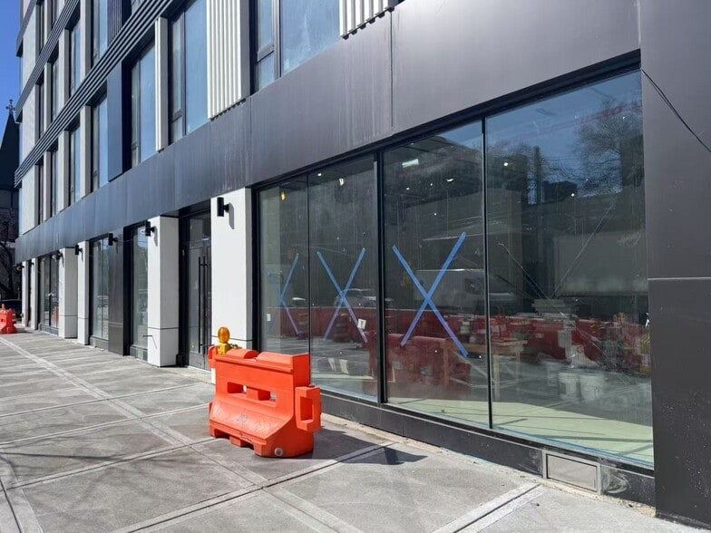 More Photos Of 31-16 21st St, Astoria Apartments For Lease