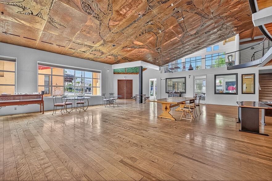 More Photos Of 73951-73995 El Paseo, Palm Desert Storefront For Sale