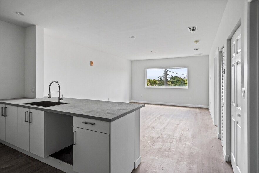 More Photos Of 2311 NW 22nd Ave, Miami Apartments For Sale