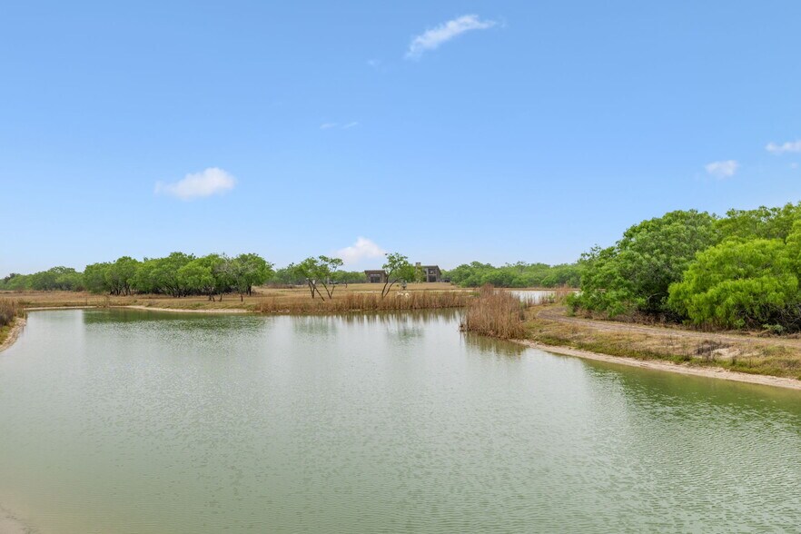 More Photos Of 141 S Private Road 1026, Kingsville Land For Sale