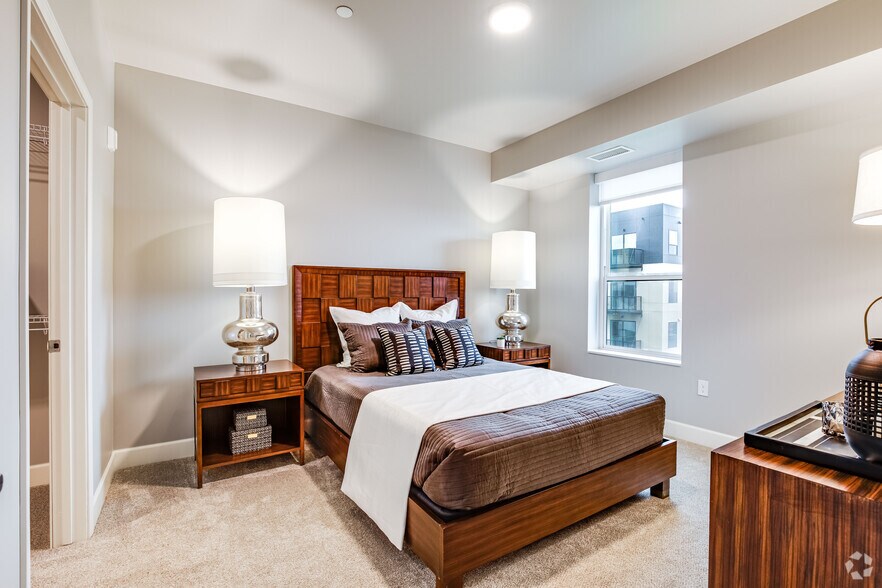 More Photos Of 800 Cretin Ave S, Saint Paul Apartments For Lease