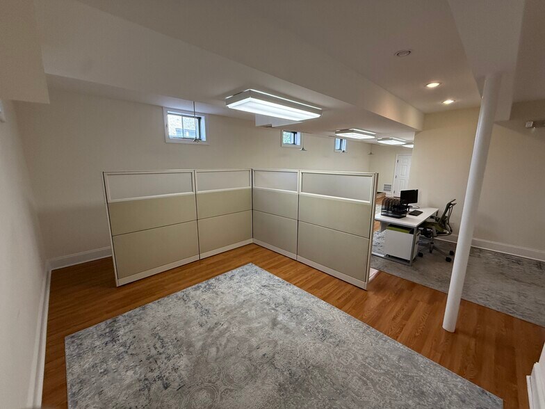 More Photos Of 42 Miller St, Fairfield Office For Lease