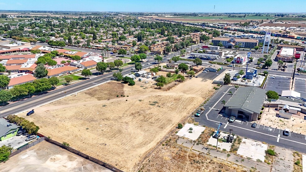 More Photos Of 125 N Parsons Ave, Merced Land For Sale