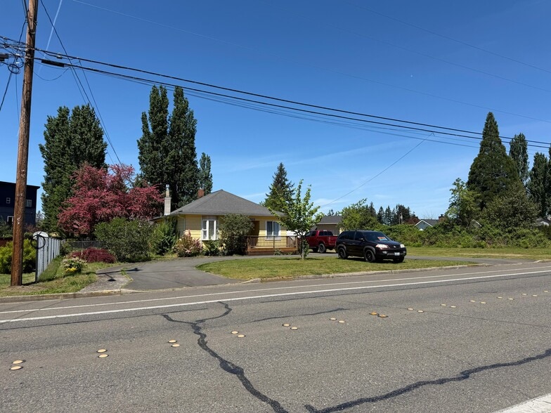 More Photos Of 6506 Armar Rd, Marysville Apartments For Sale