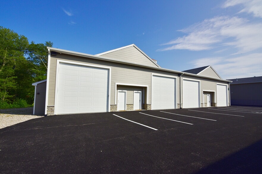 More Photos Of 597 South County Trl, Exeter Flex For Sale