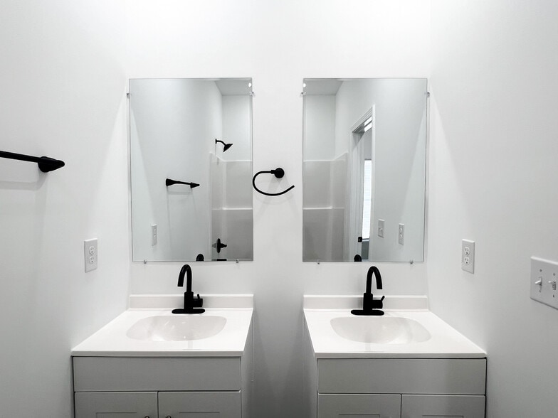 More Photos Of , Moore Multifamily For Sale