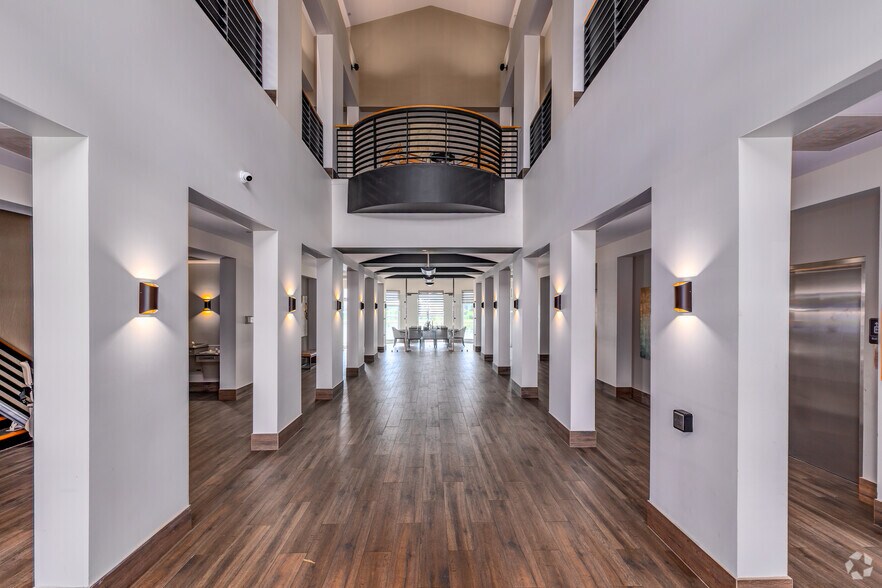 More Photos Of 1879 Nightingale Ln, Tavares Medical For Lease