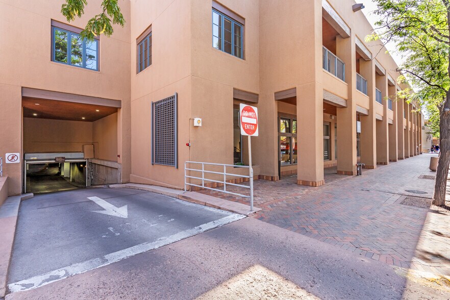 More Photos Of 125 Lincoln Ave, Santa Fe Office For Lease