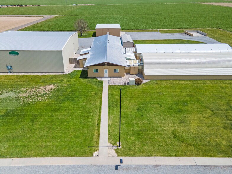 More Photos Of 3972 N 2500 E, Twin Falls Industrial For Lease