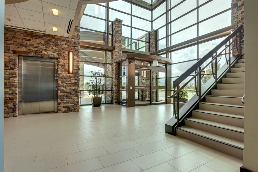 More Photos Of 195 Inverness Dr W, Englewood Medical For Lease