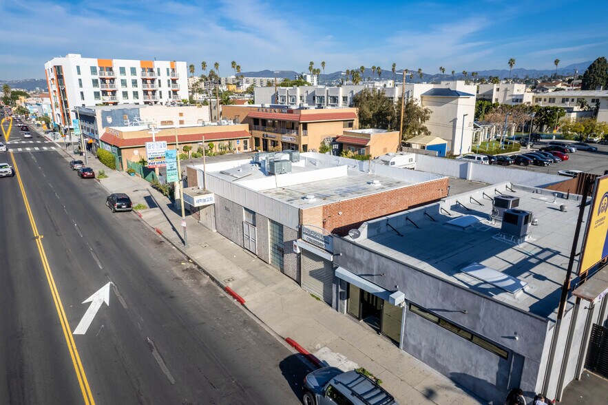 More Photos Of 2909 Beverly Blvd, Los Angeles General Retail For Sale