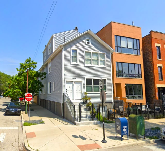 Primary Photo Of 1326 W Ohio St, Chicago Apartments For Sale