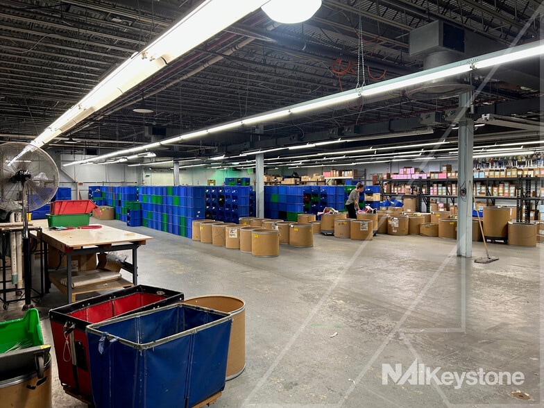 More Photos Of 601-637 Hiesters Ln, Reading Warehouse For Lease