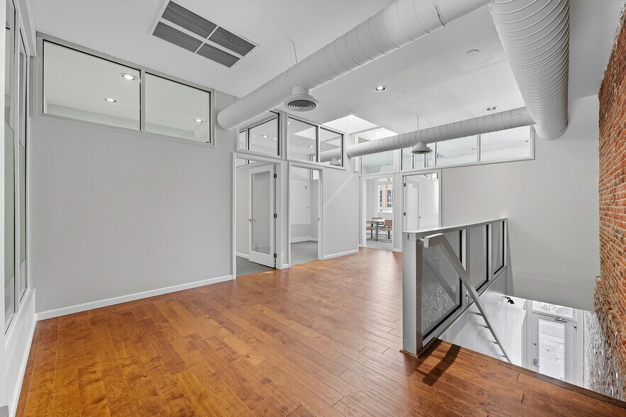 More Photos Of 1516-1518 Blake St, Denver Office For Sale