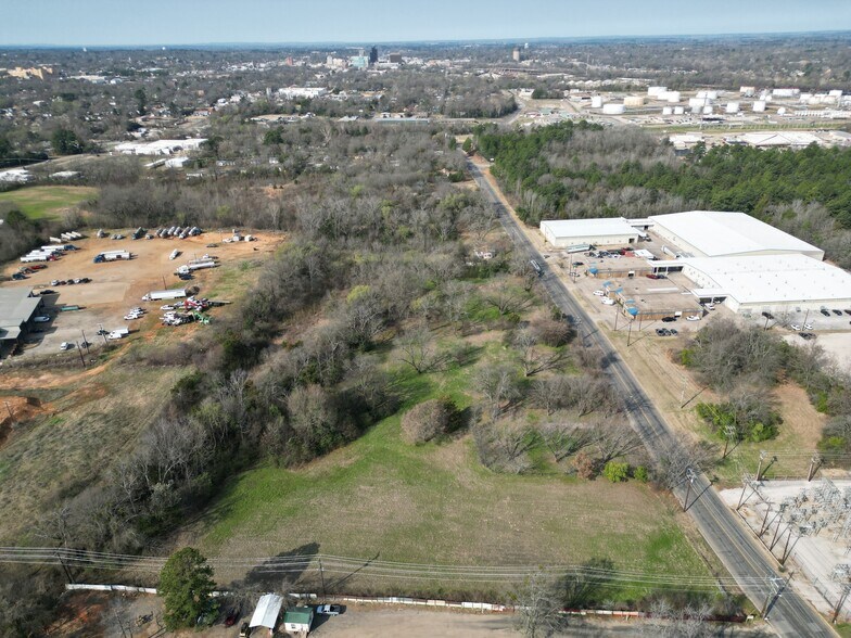 More Photos Of 2409-2423 E Commerce St, Tyler Land For Sale