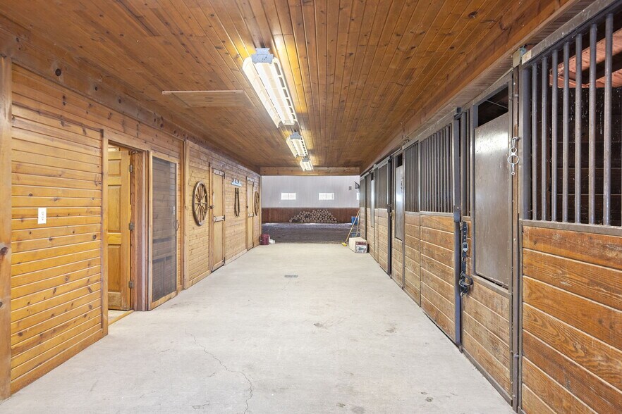 More Photos Of 8970 Millbrook Rd, Newark Land For Sale
