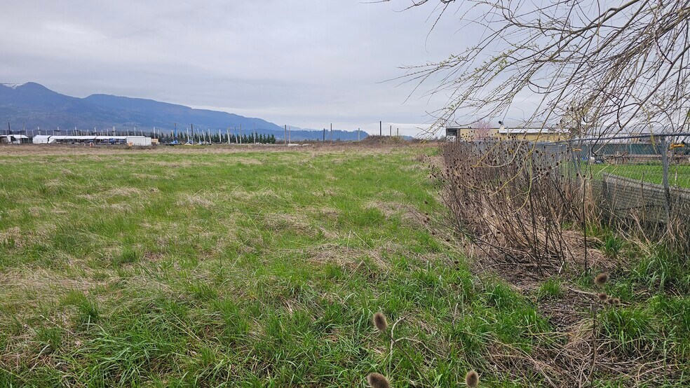 More Photos Of North Coburg Rd @ Diamond Hill Road, Harrisburg Land For Sale