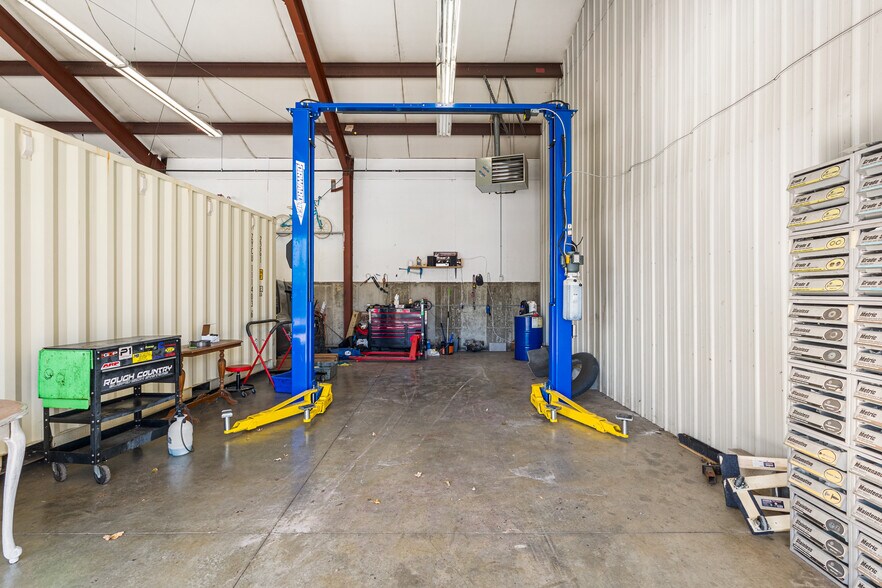 More Photos Of 260 Old Nicholson Rd, Walton Warehouse For Sale