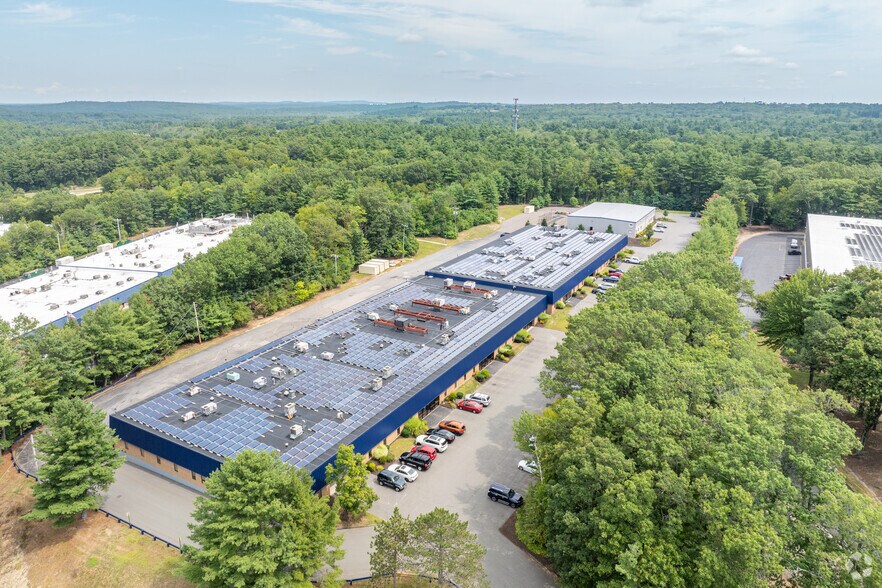 More Photos Of 45 South St, Hopkinton Research And Development For Lease