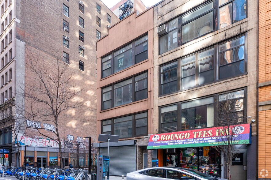 More Photos Of 50 W 27th St, New York Storefront Retail Office For Sale
