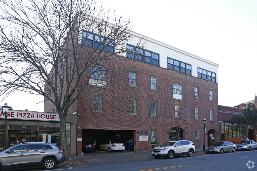 More Photos Of 316-320 Washington St, Brookline Loft Creative Space For Lease