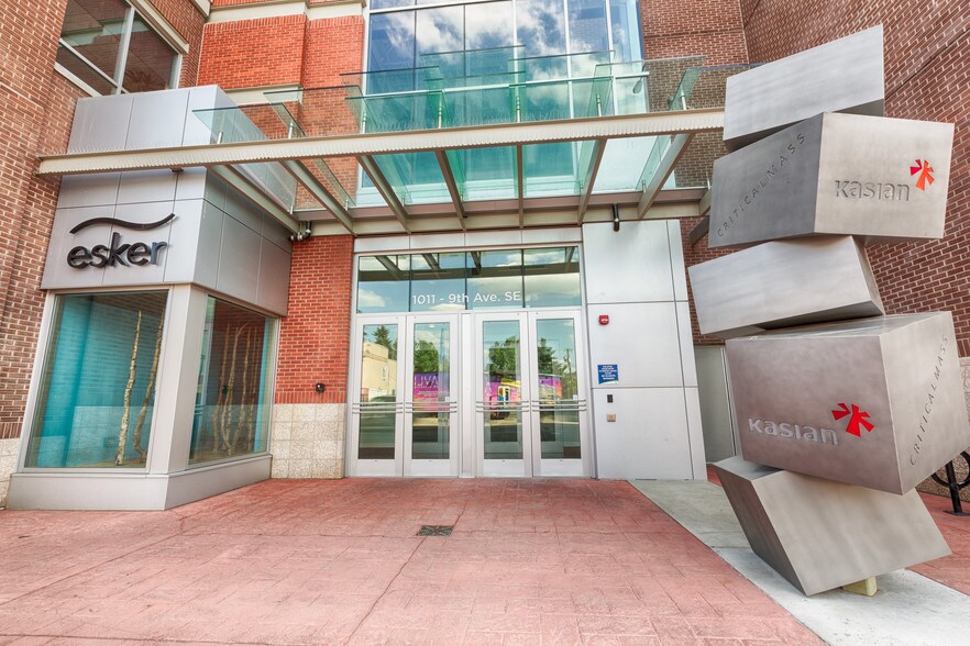 More Photos Of 1011 9th Ave SE, Calgary Office For Lease