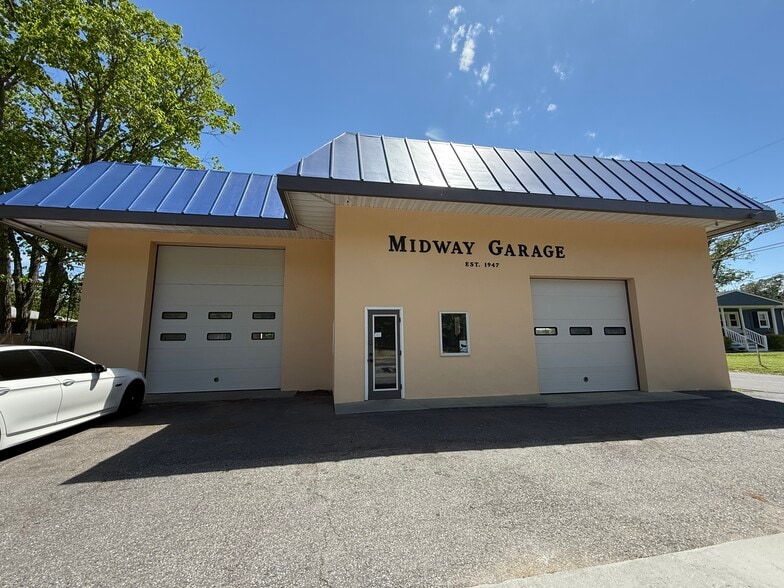 Primary Photo Of 187 W Commodore Blvd, Jackson Manufacturing For Sale