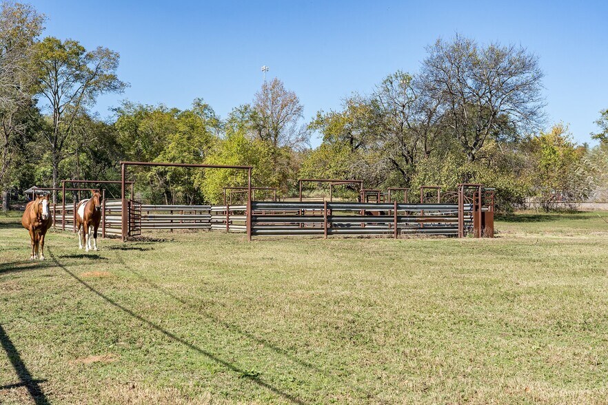 More Photos Of TBD Farm to Market Road 16, Winona Land For Sale