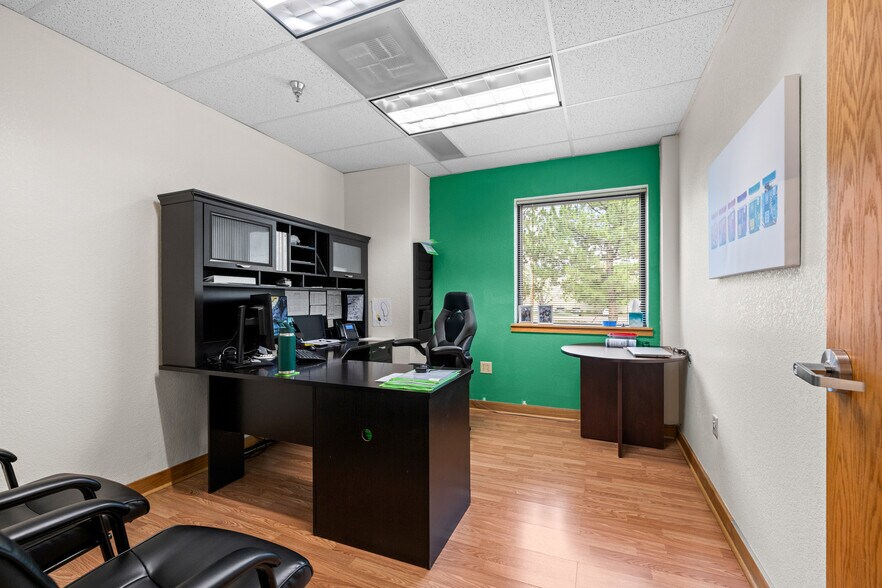 More Photos Of 5861 N Tennyson St, Arvada Warehouse For Sale
