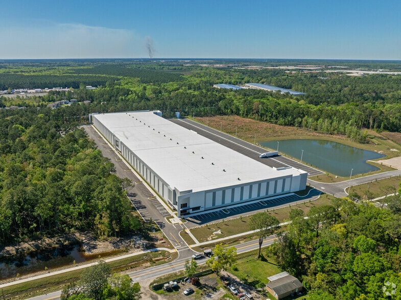 More Photos Of 2992 Pickettville Rd, Jacksonville Distribution For Lease