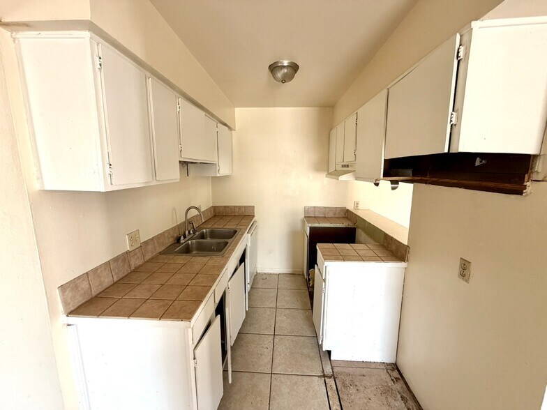 More Photos Of 4728 Ya Tittle Ave, Baton Rouge Apartments For Sale