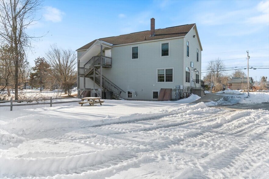 More Photos Of 3201 Lafayette Rd, Portsmouth Office For Sale