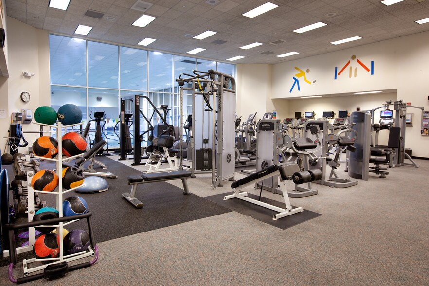 More Photos Of 3225 Gallows Rd, Fairfax Medical For Lease