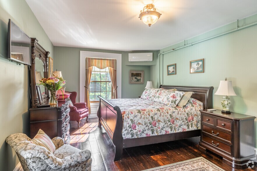 More Photos Of 1577 Route 52, Fishkill Hospitality For Sale