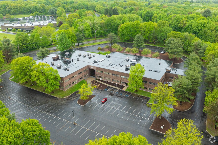 More Photos Of 305 Foster St, Littleton Office For Lease