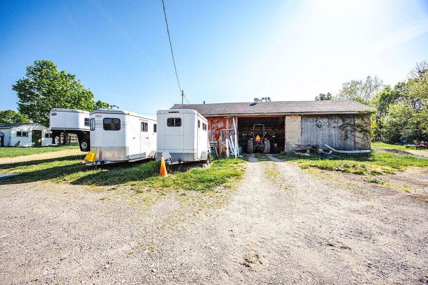 More Photos Of 2920 Minton Rd, Hamilton Specialty For Sale