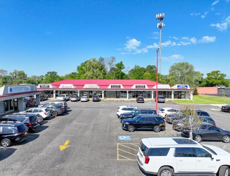 More Photos Of 3812 Central Ave, Hot Springs National Park Unknown For Lease