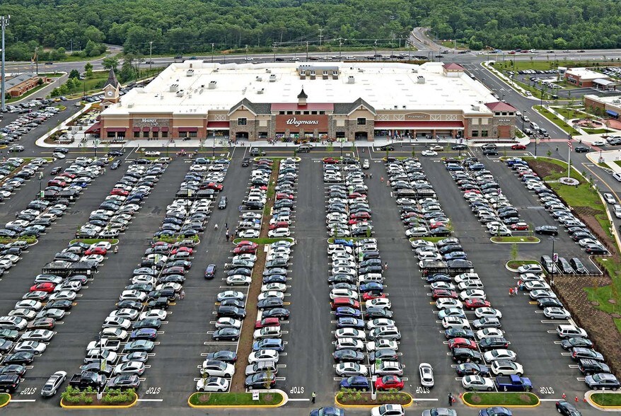 More Photos Of 7950 Telegraph Rd, Alexandria Unknown For Lease