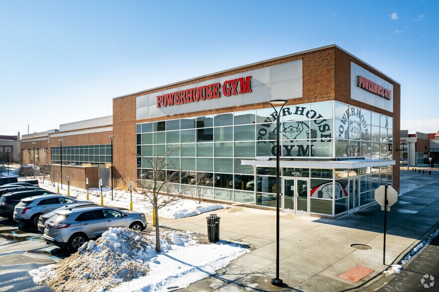 More Photos Of 44075-44275 W 12 Mile Rd, Novi Unknown For Lease