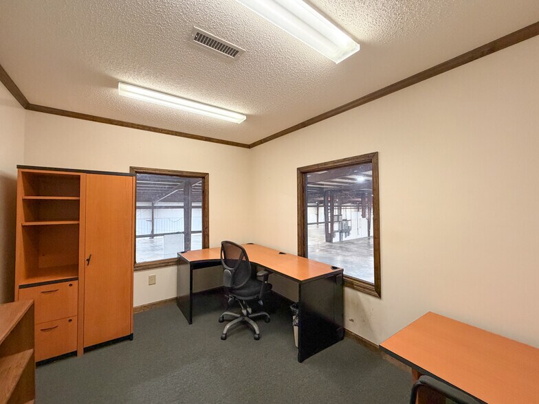 More Photos Of 144 Industrial Dr, Forest City Warehouse For Lease