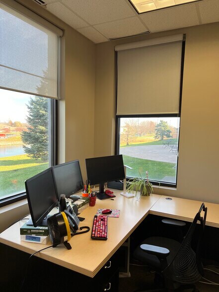 More Photos Of 8711 Windsor Pky, Johnston Office For Sale