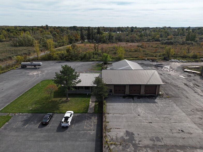 Primary Photo Of 846 Lawrence St, Rome Flex For Lease