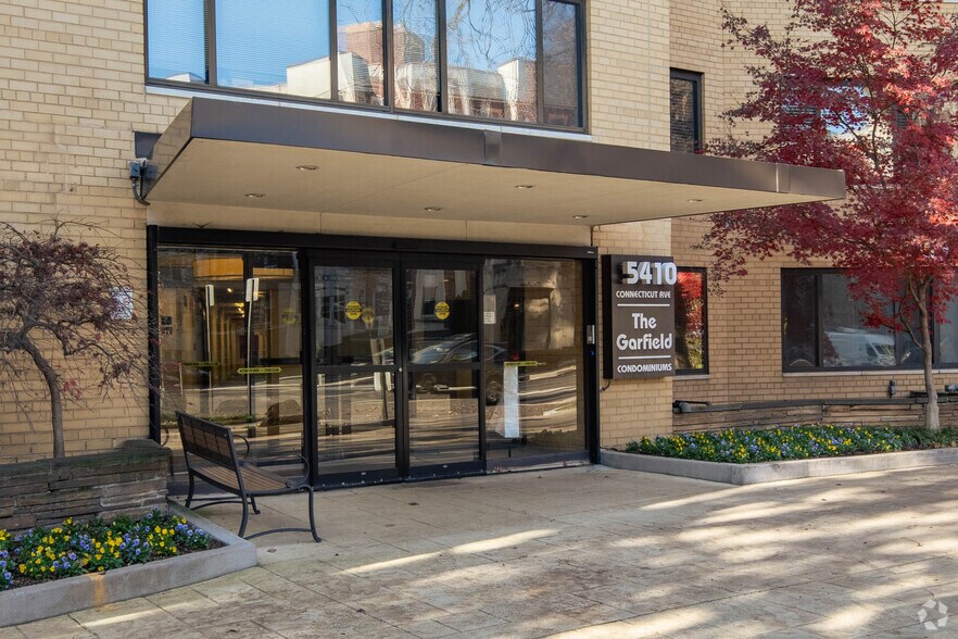 More Photos Of 5410 Connecticut Ave NW, Washington Apartments For Lease